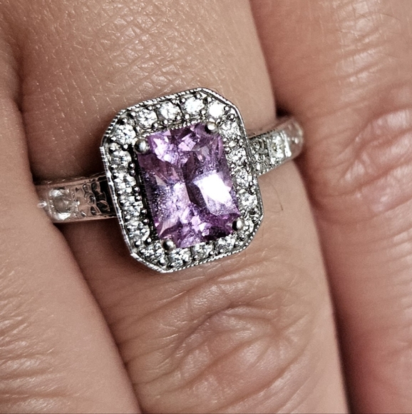 **Sold on FB**18k white gold ring with 1.14ct Pink Sapphire - Picture 4 of 6